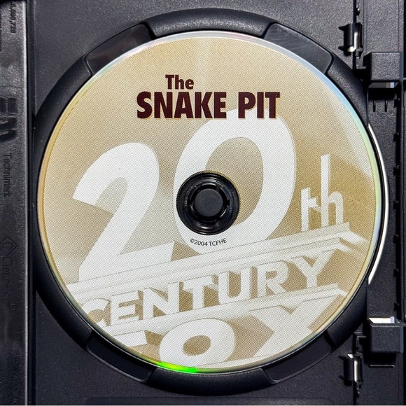 The Snake Pit DVD (1948) Olivia de Havilland – Studio Classics - Picture 3 of 3